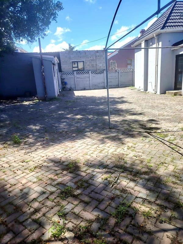 Commercial Property for Sale in Southernwood Eastern Cape